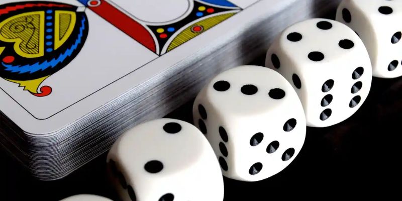 Ưu điểm khi chơi xúc xắc online